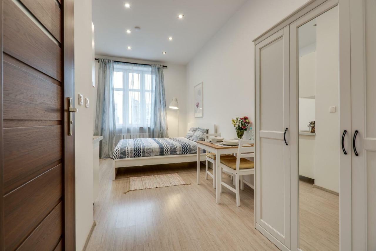 Kato Apartamenty Centrum Katowice Buitenkant foto